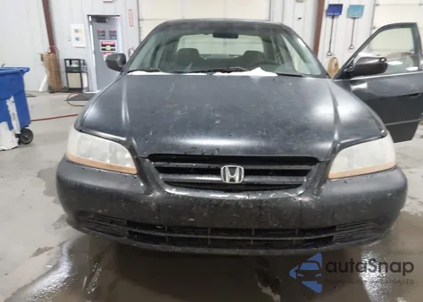 2001 Honda Accord 3.0 Ex from USA, damaged, VIN 1HGCG16551A005936
